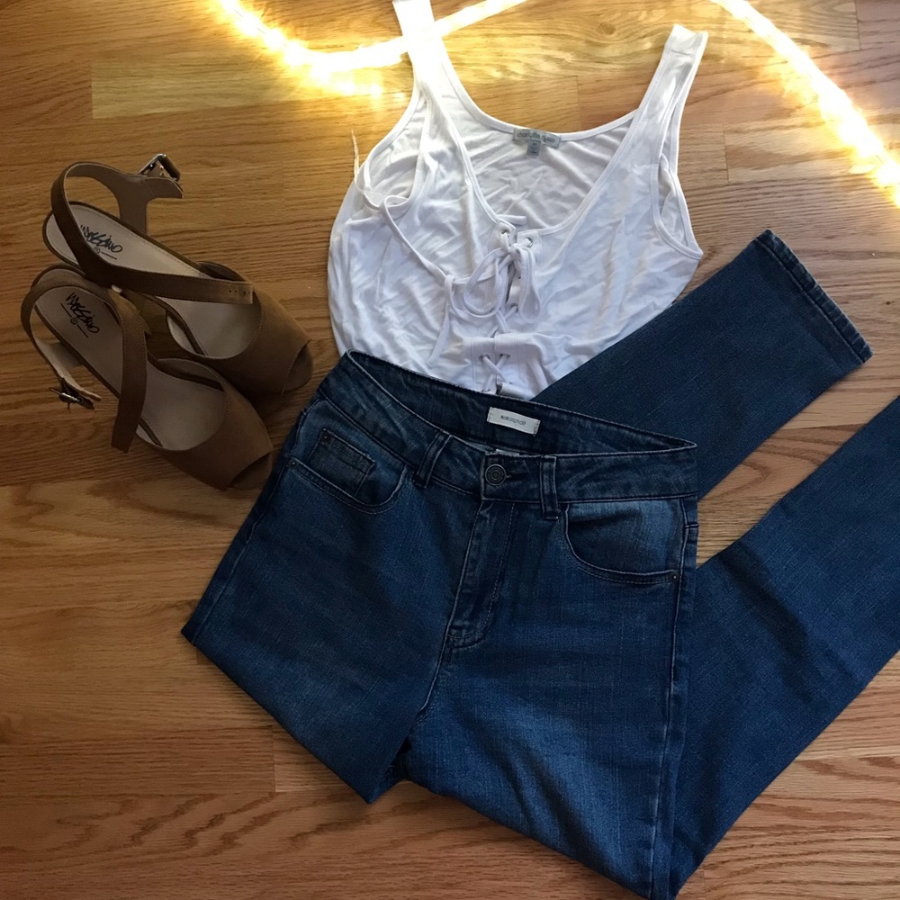 FULL OUTFIT FOR SALE! Cute lace up tank top& jeans